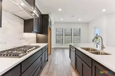 104 Olive Blossom Trail, San Marcos, TX 78666 - Photo 7