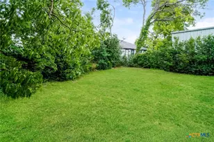 613 S 24th St, Temple, TX 76501 - Photo 21