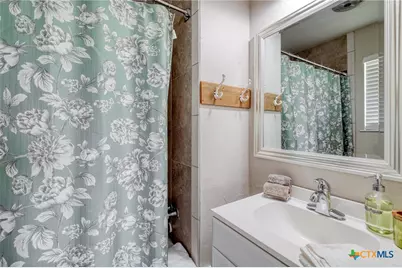 104 Matthews Circle, Liberty Hill, TX 78642 - Photo 15