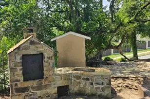 263 E Garden St, New Braunfels, TX 78130 - Photo 7