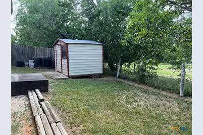 529 Guerra Lane, Gonzales, TX 78629 - Photo 23