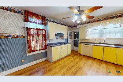 305 State Highway 72 West, Nordheim, TX 78141 - Photo 17