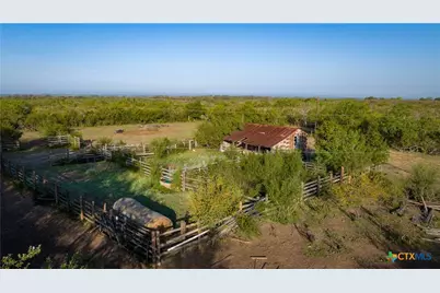 8440 State Highway 239, Goliad, TX 77963 - Photo 39