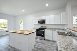 1234 Clearcreek Dr, Canyon Lake, TX 78133 - Photo 23