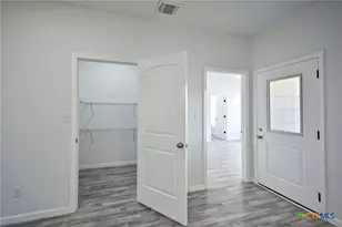 1234 Clearcreek Dr, Canyon Lake, TX 78133 - Photo 25