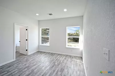 1234 Clearcreek Drive, Canyon Lake, TX 78133 - Photo 29