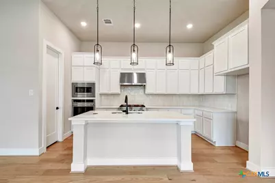 5025 Kimble Way, Schertz, TX 78108 - Photo 7