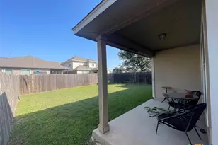 235 Hay Barn St, San Marcos, TX 78666 - Photo 5