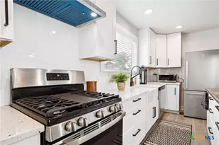 5530 US Hwy 90A, Shiner, TX 77984 - Photo 9