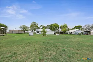5530 US Hwy 90A, Shiner, TX 77984 - Photo 41