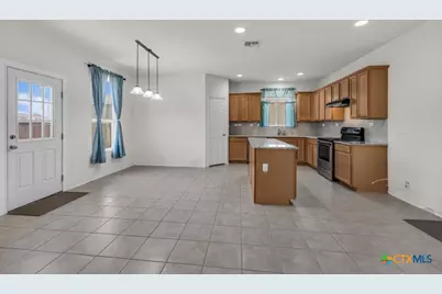 177 Texas Thistle, New Braunfels, TX 78130 - Photo 7