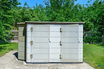 2204 Malakoff Street, Killeen, TX 76541 - Photo 27