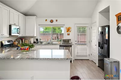 128 Riverhill Drive, Georgetown, TX 78628 - Photo 9