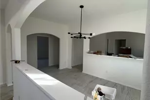 717 Avenue C, Seguin, TX 78155 - Photo 9