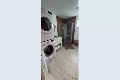 101 E Saint Louis Avenue, Seadrift, TX 77983 - Photo 17