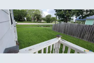 101 E Saint Louis Avenue, Seadrift, TX 77983 - Photo 19