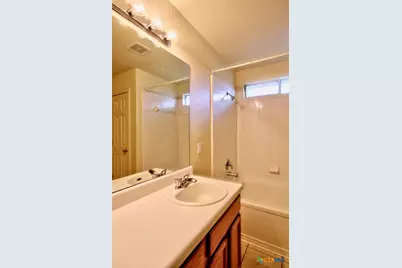 219 Starling Creek, New Braunfels, TX 78130 - Photo 9