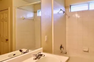 219 Starling Creek, New Braunfels, TX 78130 - Photo 9