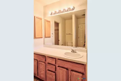 219 Starling Creek, New Braunfels, TX 78130 - Photo 7