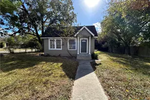 1511 E Constitution St, Victoria, TX 77901 - Photo 3