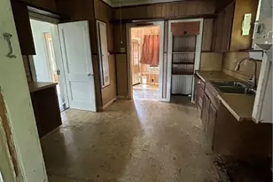 1511 E Constitution St, Victoria, TX 77901 - Photo 23