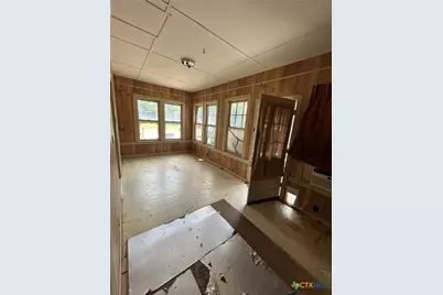 1511 E Constitution Street, Victoria, TX 77901 - Photo 25