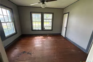 1511 E Constitution St, Victoria, TX 77901 - Photo 15