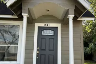 1511 E Constitution St, Victoria, TX 77901 - Photo 7