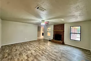 677 County Rd 3081, Lampasas, TX 76550 - Photo 17