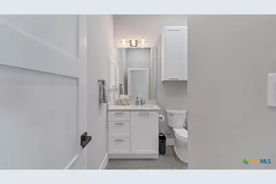 209 Fm 1344, Floresville, TX 78114 - Photo 9