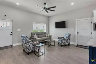 209 FM 1344, Floresville, TX 78114 - Photo 5