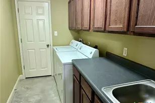 1412 Marlton St, San Marcos, TX 78666 - Photo 9