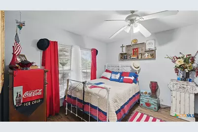 15521 E Highway 90, Kingsbury, TX 78638 - Photo 19