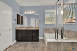 1176 Legacy Dr, New Braunfels, TX 78130 - Photo 23