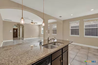 1176 Legacy Drive, New Braunfels, TX 78130 - Photo 17