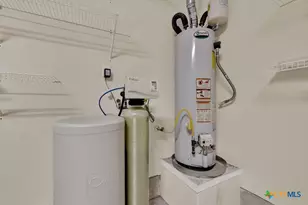 1176 Legacy Dr, New Braunfels, TX 78130 - Photo 29