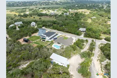 1587 Lakeshore Drive, Canyon Lake, TX 78133 - Photo 27