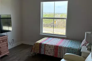 1587 Lakeshore Dr, Canyon Lake, TX 78133 - Photo 13