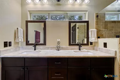 11755 Rm 1323, Johnson City, TX 78636 - Photo 21