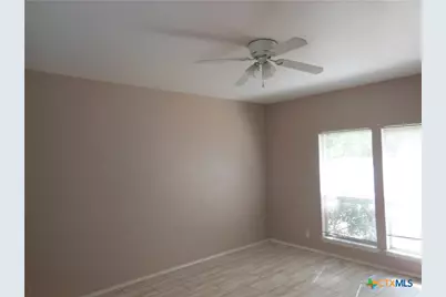 1641 Kuehler #11 Avenue, New Braunfels, TX 78130 - Photo 3