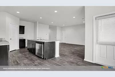 339 Honeydew Way, Seguin, TX 78155 - Photo 9