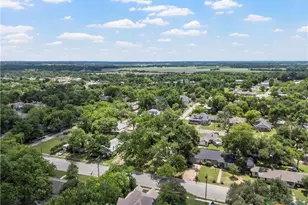 407 E 7th St, Cameron, TX 76520 - Photo 37