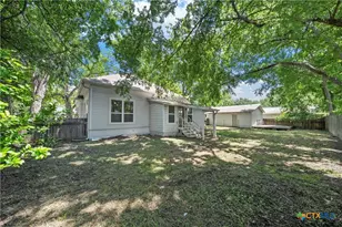 407 E 7th St, Cameron, TX 76520 - Photo 33