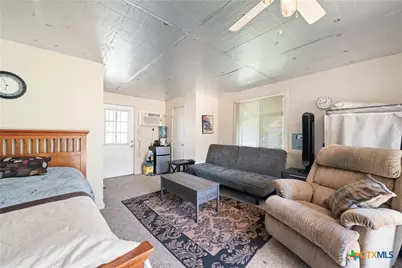 103 Pleasant Lane, New Braunfels, TX 78132 - Photo 27