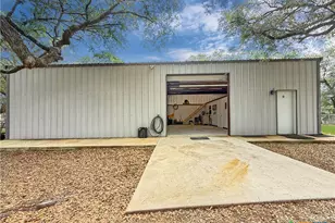 2237 Apache Dr, Harker Heights, TX 76548 - Photo 37