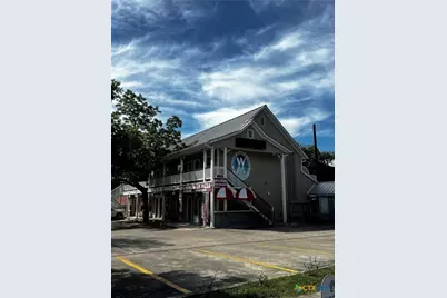 211 W Lincoln #105, New Braunfels, TX 78130 - Photo 1