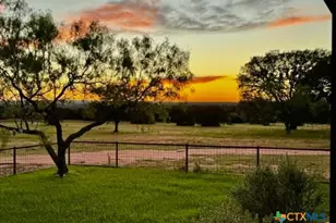 19348 N U.S. Hwy 281, Lampasas, TX 76550 - Photo 39