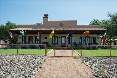 19348 N US Highway 281, Lampasas, TX 76550 - Photo 1