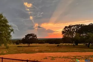 19348 N U.S. Hwy 281, Lampasas, TX 76550 - Photo 31