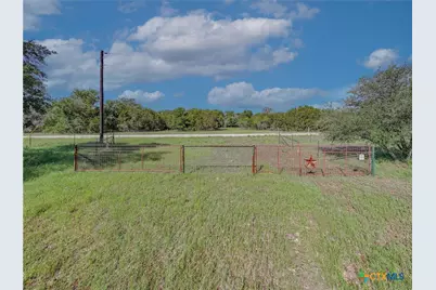 2002 Table Rock Road, Copperas Cove, TX 76522 - Photo 5